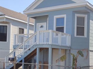 1323 Avenue M, Galveston, TX 77550