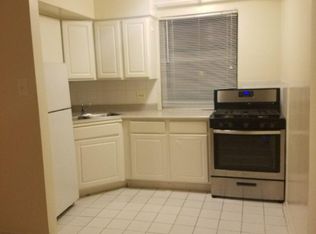 329 S West Ave APT A, Elmhurst, IL 60126