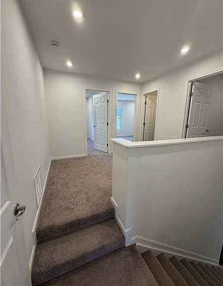 4208 Aine Dr — Photo 24