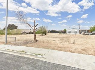 16740 Pebble Beach Dr #51, Victorville, CA 92395