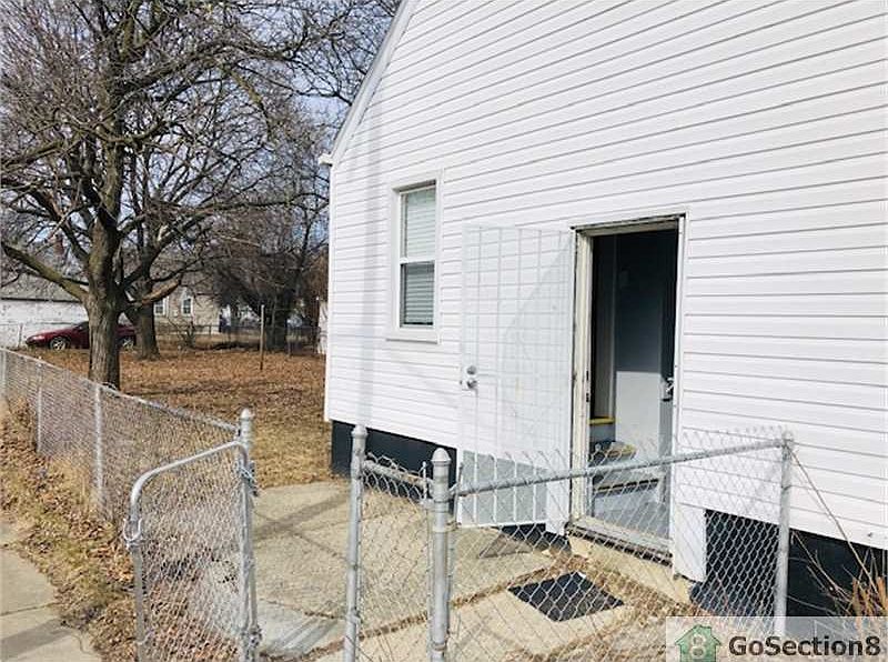 1st image of 8201 Piedmont St