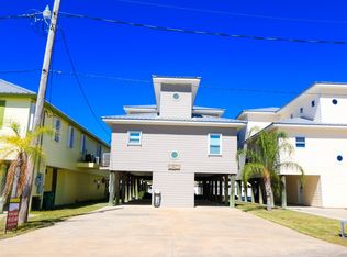 1042 Rappelet St, Golden Meadow, LA 70357