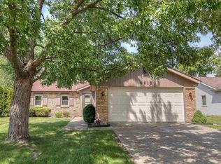 4615 Rose Hill Ln, Fort Wayne, IN