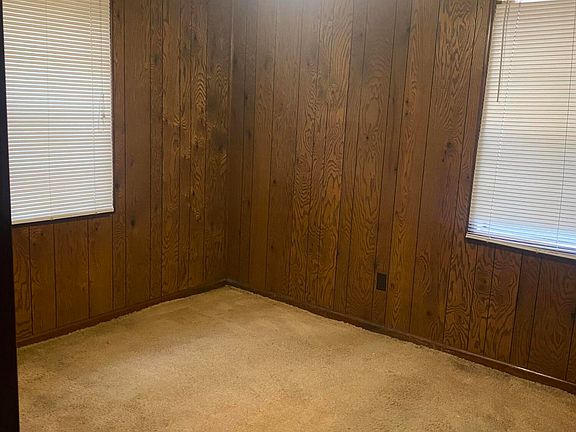 4th image of 1933 Hammond Hill Rd