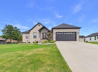 28 Colonial Ct, Mountain Home, AR 72653