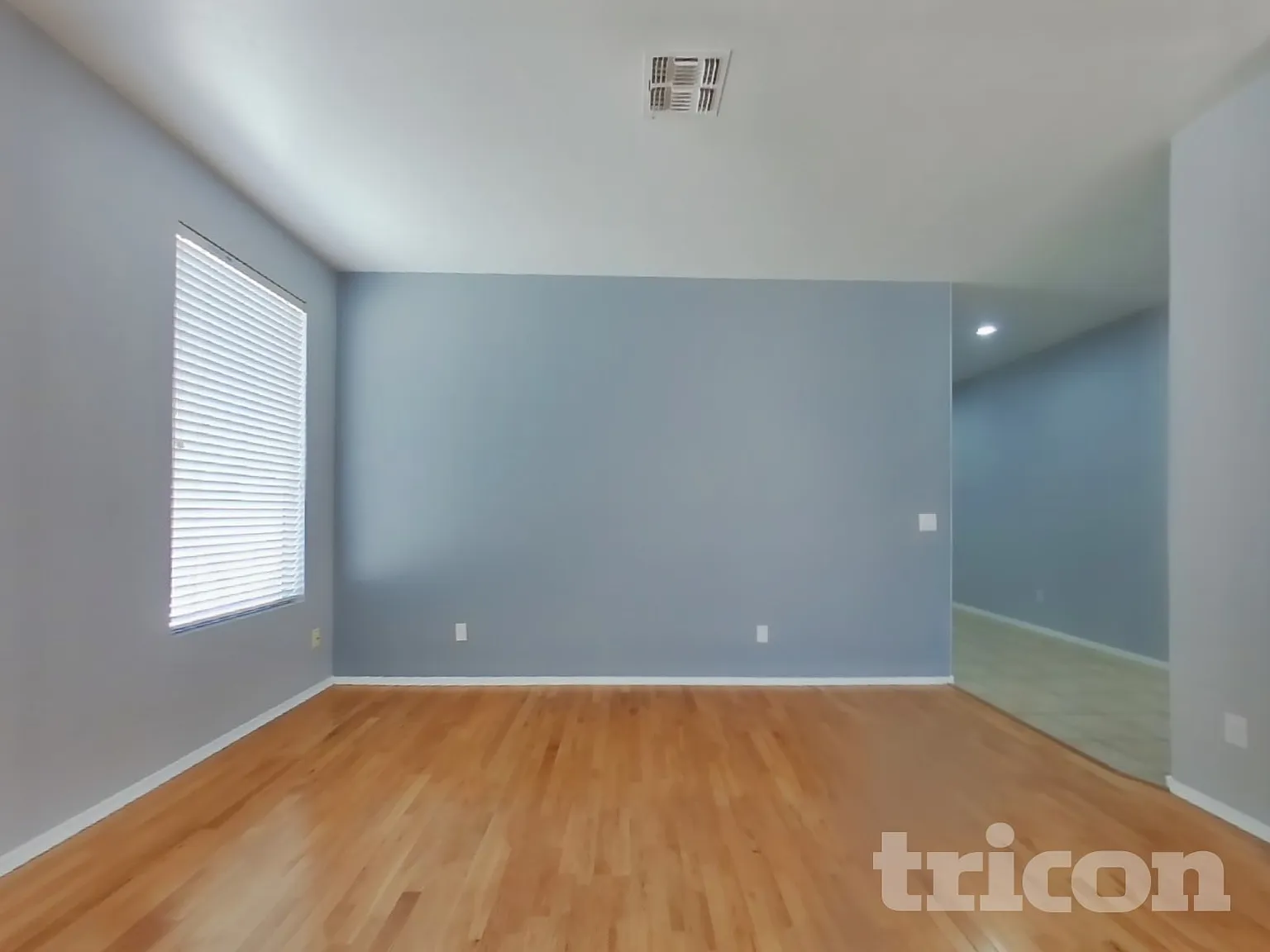 6147 W Oraibi Drive Glendale AZ — Photo 2