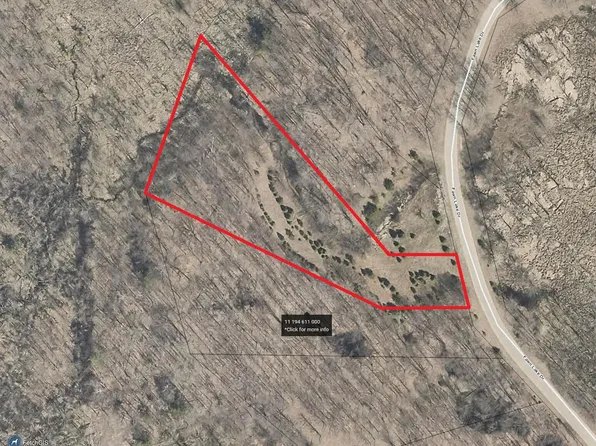 6135 Fawn Lake Dr, Stanwood, MI 49346