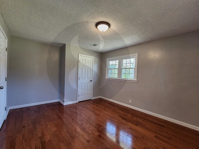2602 Lake Harbin Rd — Photo 18