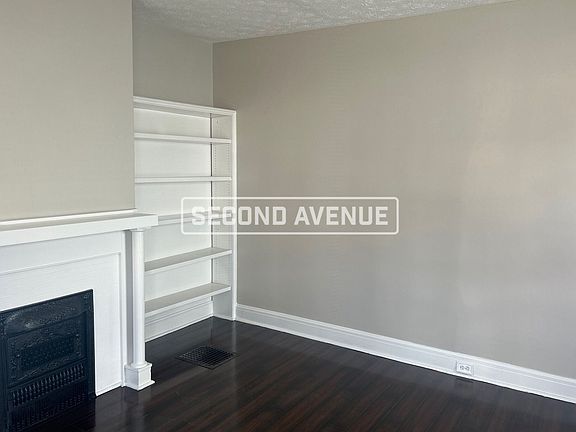 2nd image of 5821 Salvia Ave