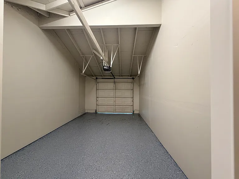 500 Michigan Blvd — Photo 29