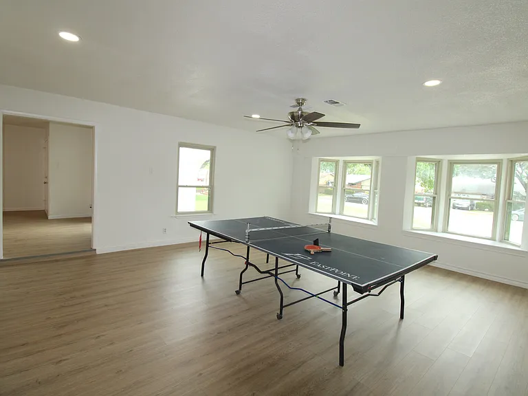 3807 Briarhaven St — Photo 9