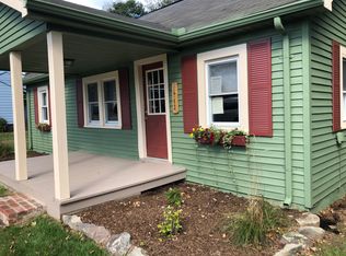 1142 Appenzeller Ave, Stroudsburg, PA 18360