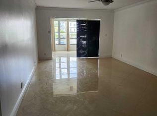 9355 SW 8th St APT 222, Boca Raton, FL 33428