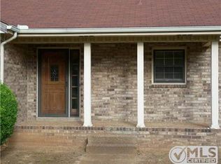108 McCloud Ln, Portland, TN 37148