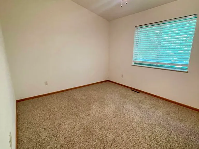 3809 Cliffside Dr #10 — Photo 10