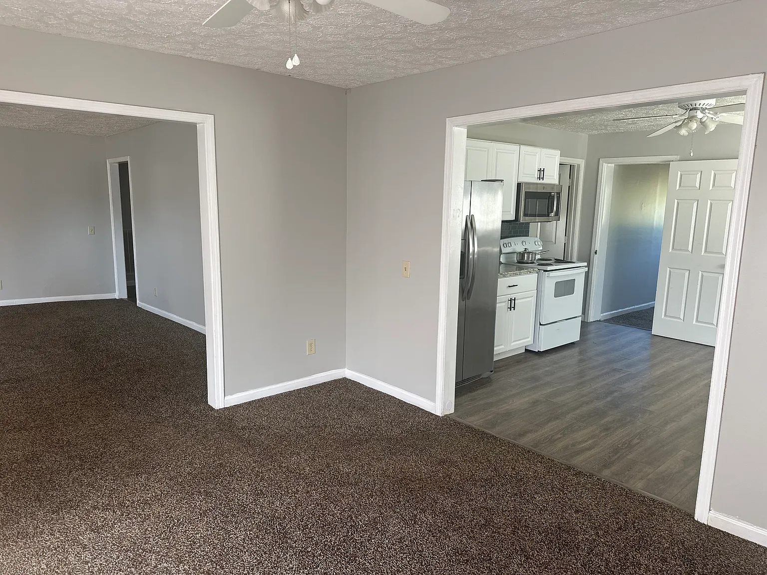 3 bed, 1510 sqft, $2,100 — Photo 3