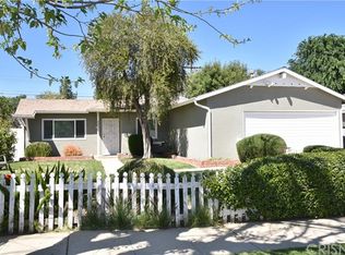 22951 Stagg St, Canoga Park, CA 91304