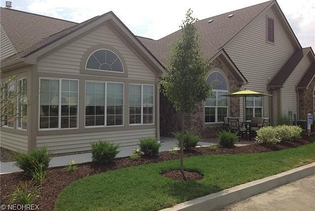 1st image of 1915 Fairways Dr