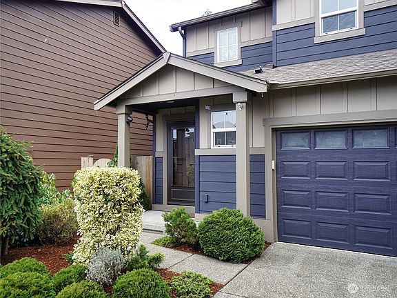 3rd image of 11153 SE 202nd Court