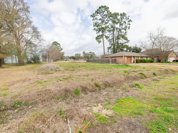 329 Swift Current Dr, Huffman, TX 77336