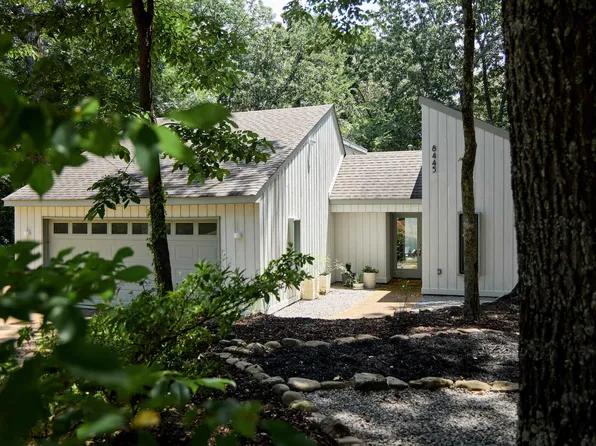 8445 Chippingham Dr, Cordova, TN 38016