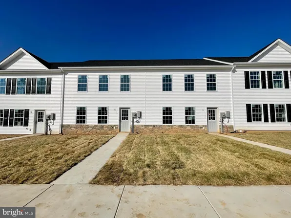 191 White Violet Way, Kearneysville, WV 25430