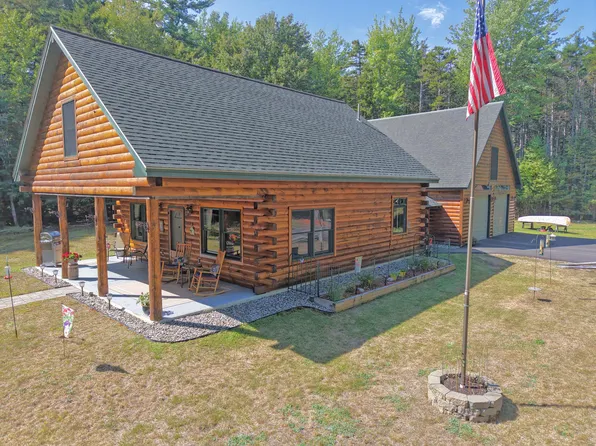 5 Coolidge Crossing, Lamoine, ME 04605