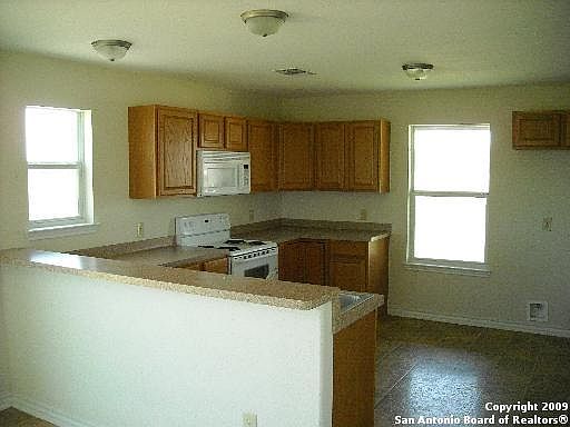 5th image of 180 County Road 465