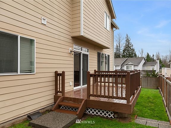 5th image of 2304 115th Avenue SE #A