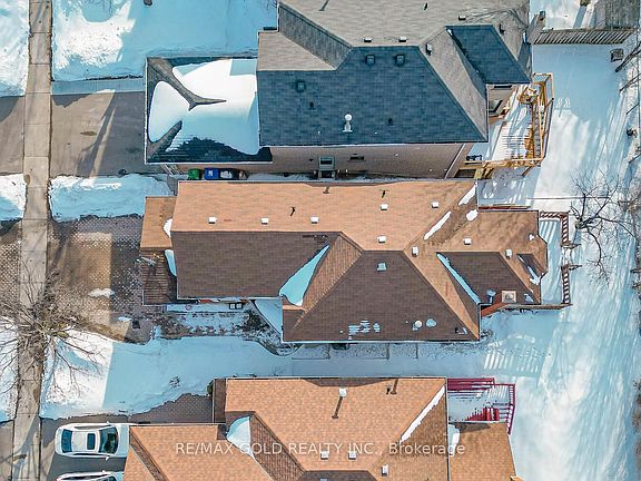 2nd image of 4455 Violet Rd