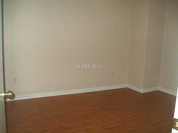 5th image of 5415 W Harmon Ave Unit 1031