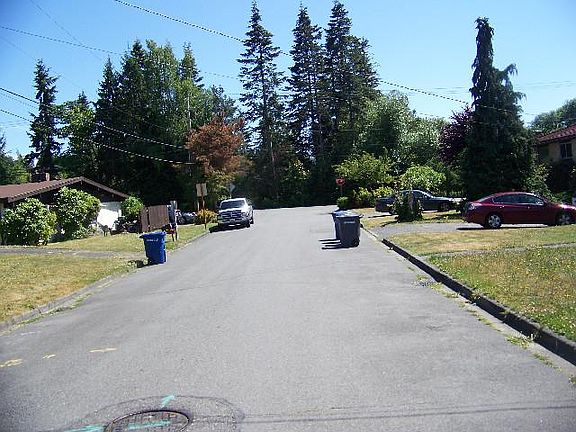 5th image of 21434 13th Ave S