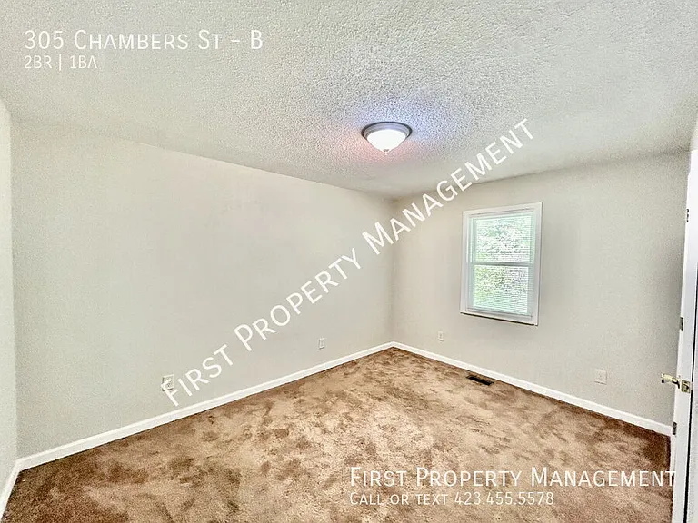 305 Chambers St #B — Photo 10