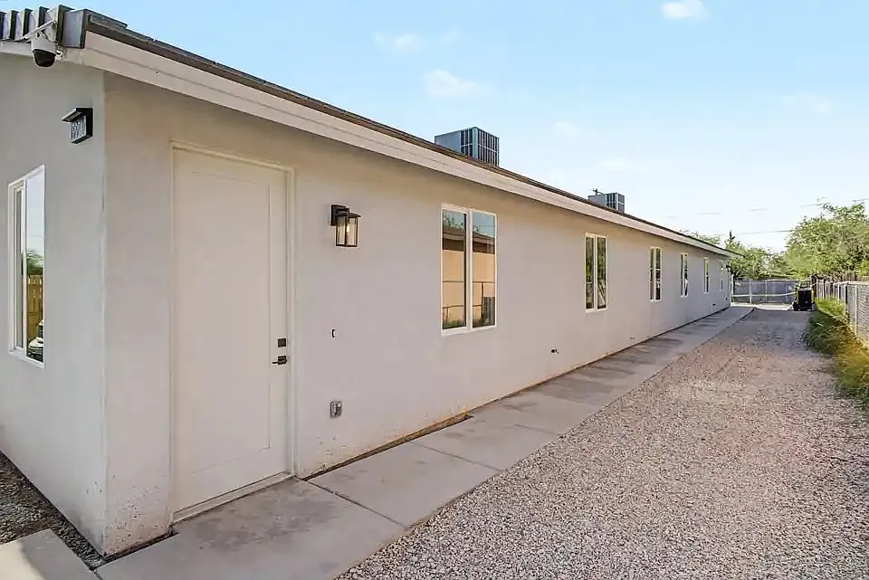 3 bed, 1450 sqft, $1,850 — Photo 4