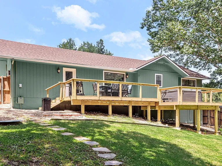 14 Harrington Ln #ID1241318P — Photo 13