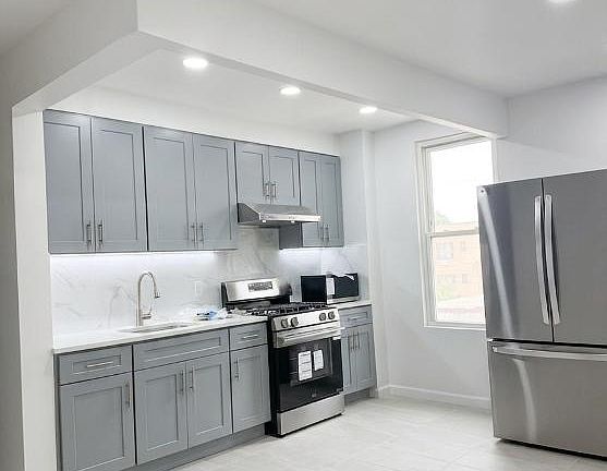 2nd image of 7611 101st Ave APT 3