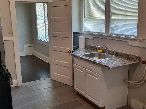 2034 Courtland Pl, Memphis, TN 38104