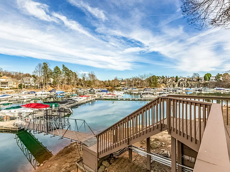 Sailpointe at Lake Norman — Photo 46
