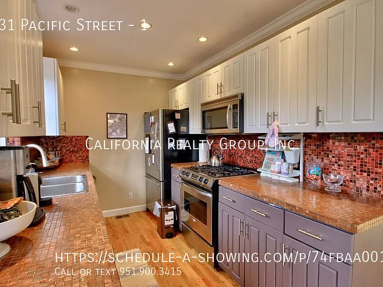 631 Pacific St #1 — Photo 10
