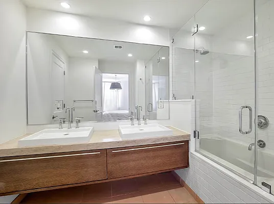 Rented by Corcoran | media 14