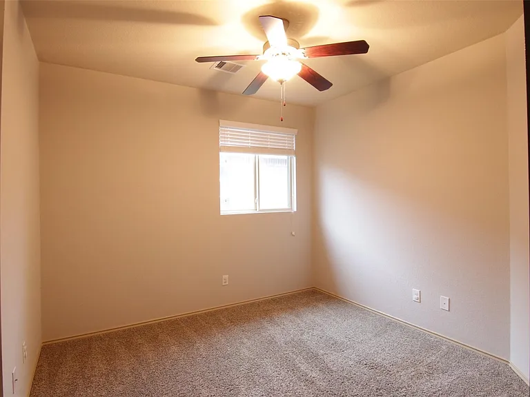 20419 Newcastle Ridge Ln — Photo 10