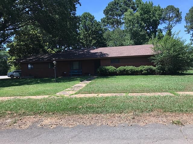 1st image of 114 W Harrell Dr