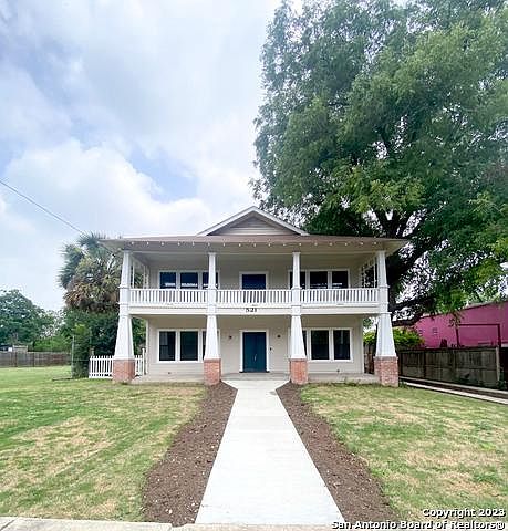 1st image of 521 E Dewey Pl #1