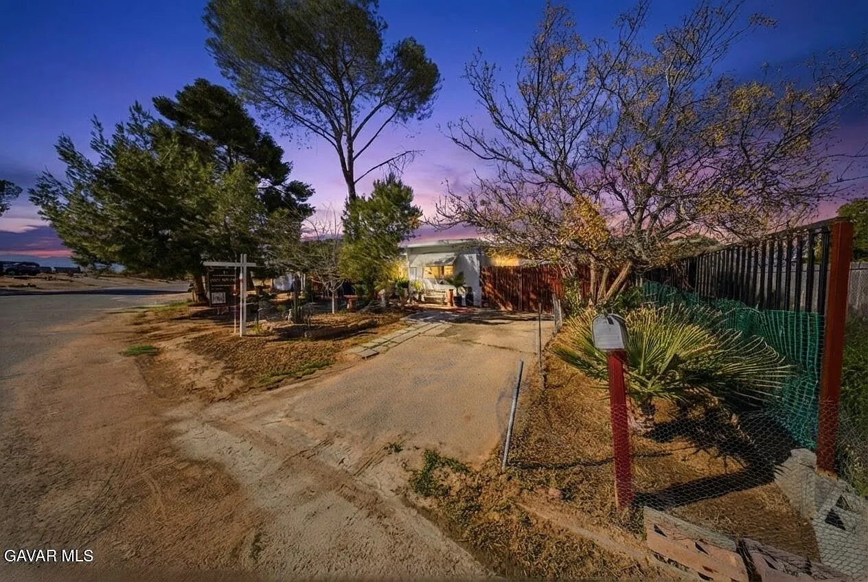 164 Camp Fire Dr photo 1
