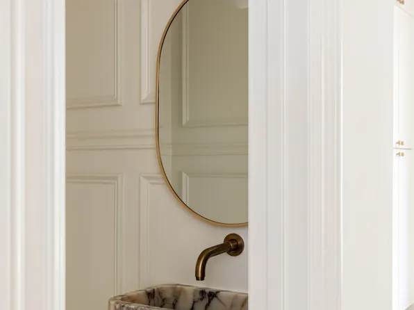 287 Midwood Street image 8 of 16