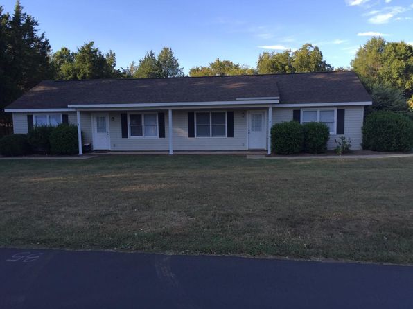 124 Foursquare Rd #A
