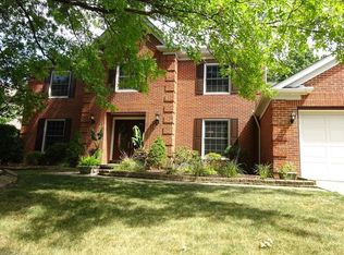 18203 Williamsburg Oval, Strongsville, OH