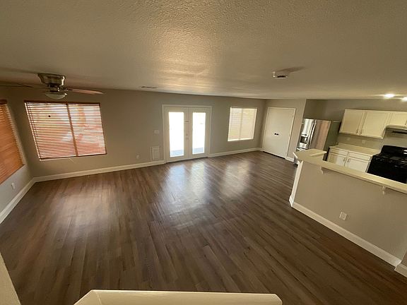 5th image of 8720 Majestic Pine Ave