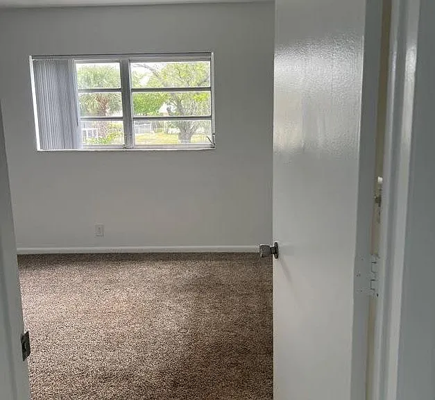 371 Sunshine Dr #H2 — Photo 19