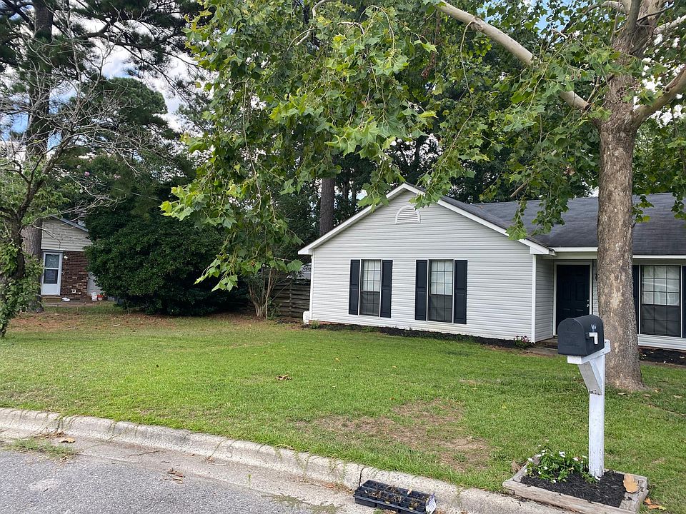1st image of 606 Cedarwood Ct